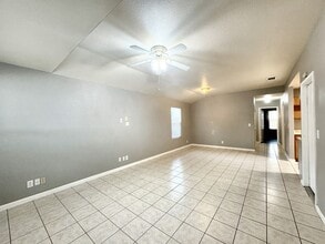7941-7943 M G Rd in San Antonio, TX - Building Photo - Building Photo