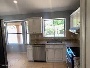 5614 E St John Rd in Scottsdale, AZ - Building Photo - Building Photo