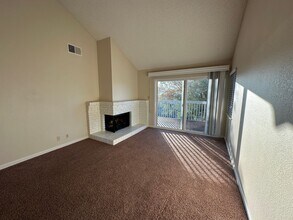 565 Lori Dr in Benicia, CA - Building Photo - Building Photo