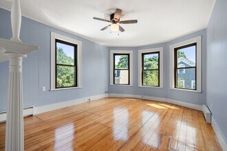 526 E 5th St in Boston, MA - Building Photo - Building Photo
