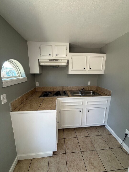 2013 Eubanks St in Houston, TX - Building Photo