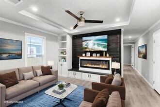 119 Mooney Rd in Pearland, TX - Building Photo - Building Photo