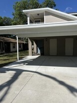 2115 King Ave in Lakeland, FL - Building Photo