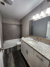 135 Alexandria St in West Columbia, SC - Building Photo - Building Photo