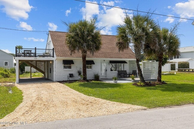 property at 125 Pelican Dr