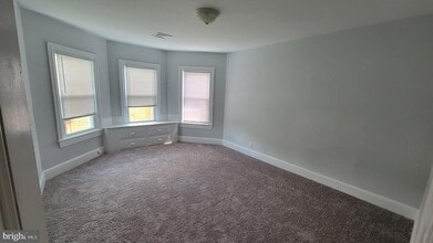 216 S Main St in Elmer, NJ - Building Photo - Building Photo
