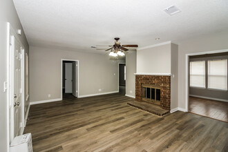 3006 Hilldale Rd in Alexander, AR - Building Photo - Building Photo