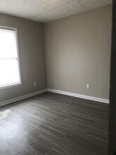 6684 Chupp Rd-Unit -C in Lithonia, GA - Foto de edificio - Building Photo