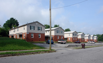 New Life Apartments in High Point, NC - Building Photo - Building Photo