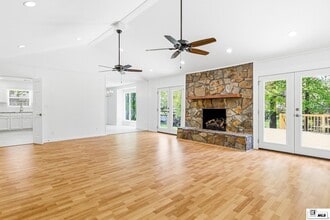 203 Dupont Dr in West Monroe, LA - Building Photo - Building Photo