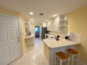 3277 E Community Dr in Jupiter, FL - Building Photo - Building Photo