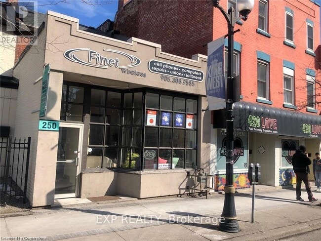 property at 250 King St W
