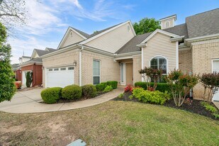 60 Jeffrey Way in Fort Smith, AR - Building Photo