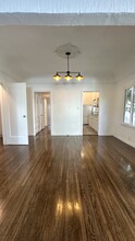337 N Ogden Dr, Unit 339 in Los Angeles, CA - Building Photo - Building Photo