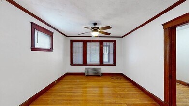 89 Bailey Rd in Somerville, MA - Foto de edificio - Building Photo