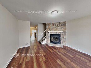 1811 S Quebec Way in Denver, CO - Building Photo - Building Photo