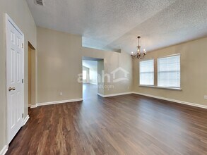 13958 Devan Lee Dr N in Jacksonville, FL - Building Photo - Building Photo