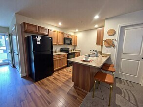 301 Lakeside Crossing in Mount Joy, PA - Building Photo - Building Photo