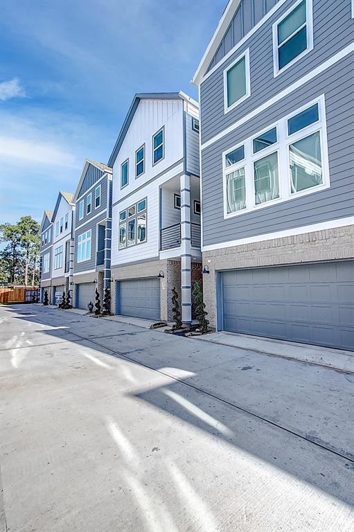property at 622 Janisch Rd