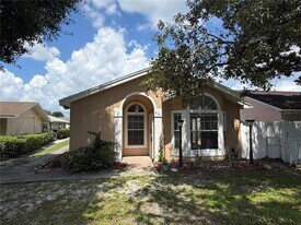404 San Gabriel St in Winter Springs, FL - Building Photo