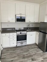 4124 W 173rd Pl, Unit 173rd Studio in Torrance, CA - Building Photo