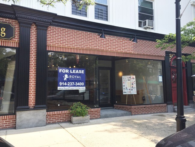 137-141 Larchmont Ave