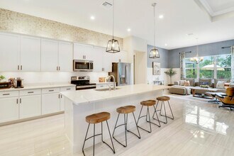 639 sw riverwatch Place in Stuart, FL - Building Photo - Building Photo