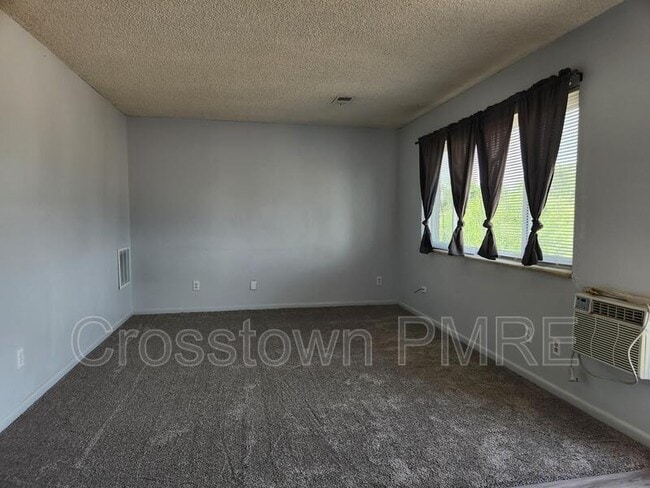 306 W Union Ave in La Salle, CO - Building Photo - Building Photo