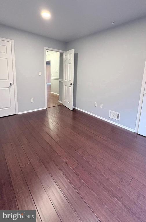 1007 Woodchip Rd in Lumberton, NJ - Building Photo - Building Photo