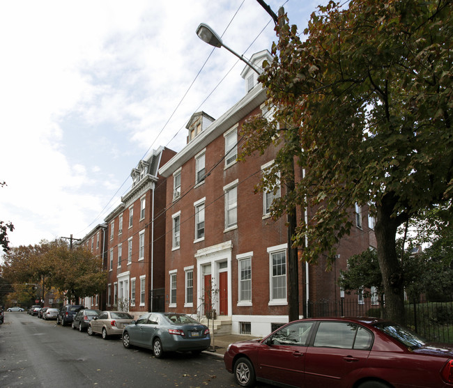 Friends Housing in Philadelphia, PA - Foto de edificio - Building Photo