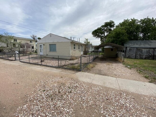 212 N 4th Ave in Sterling, CO - Building Photo - Building Photo