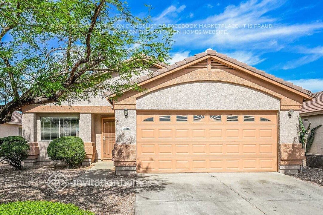 16416 N 138th Ln in Surprise, AZ - Building Photo