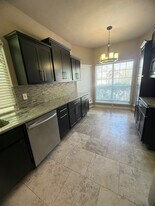 9128 Cumberland Dr in Irving, TX - Building Photo