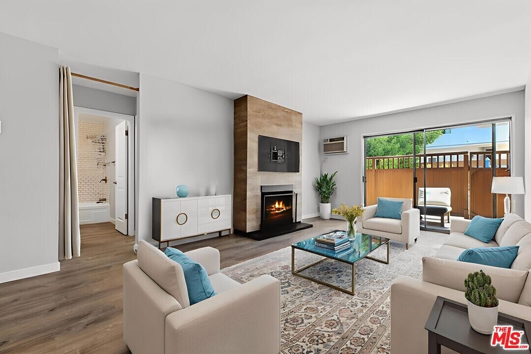 3640 Cardiff Ave in Los Angeles, CA - Building Photo