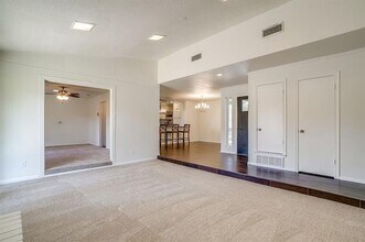 2017 Garden Oaks Dr in Arlington, TX - Building Photo - Building Photo