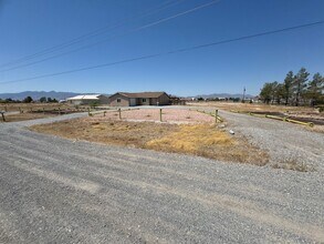 3690 Pahrump Valley Blvd in Pahrump, NV - Building Photo - Building Photo