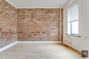 East 18th Street, Unit 3B in New York, NY - Building Photo