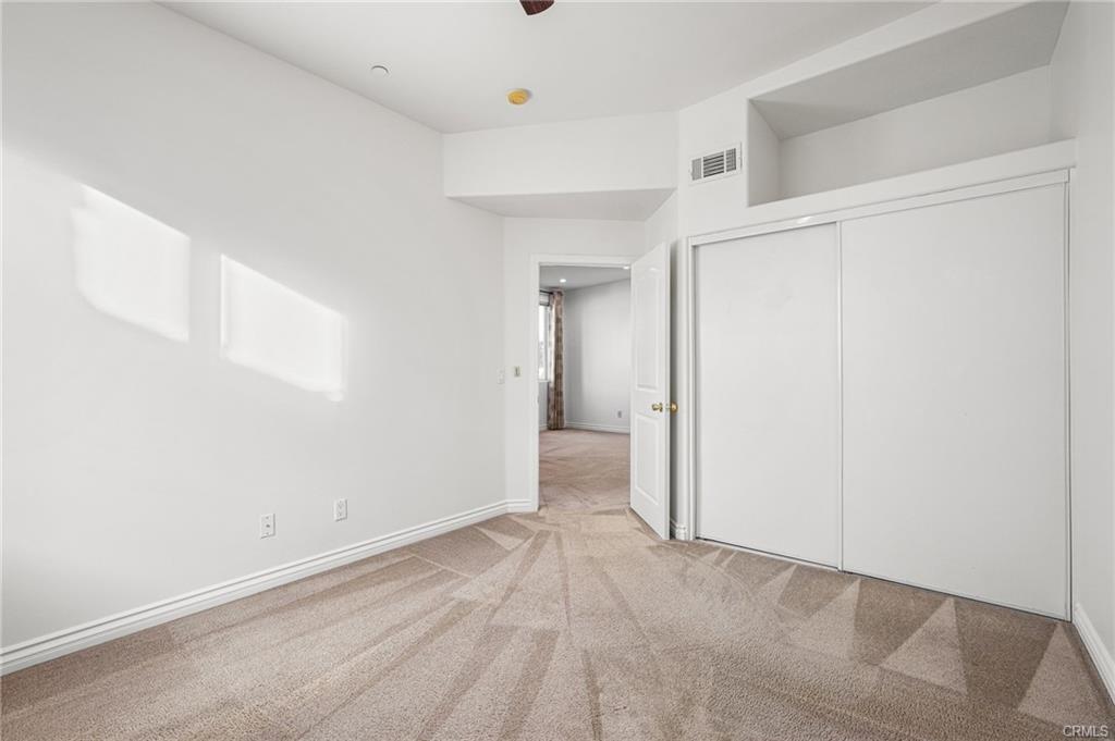 10235 Independence Ave in Los Angeles, CA - Building Photo