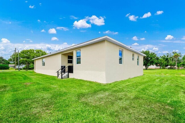 189 W Ocala St in Umatilla, FL - Building Photo - Building Photo