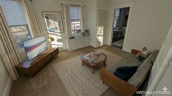 3943 Glenmore Ave in Cincinnati, OH - Building Photo - Building Photo