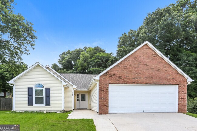 property at 5985 Green Meadow Way