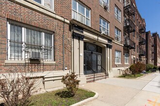 615 Crown St in Brooklyn, NY - Building Photo - Building Photo