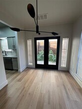 3919 Cole Ave in Dallas, TX - Building Photo - Building Photo