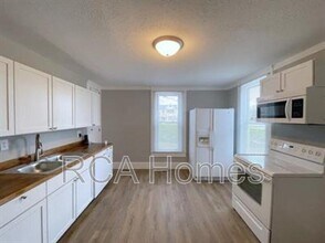 16 Iowa St in Indianapolis, IN - Building Photo - Building Photo