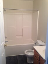 240 Kentucky Ave in Petersburg, VA - Building Photo - Building Photo
