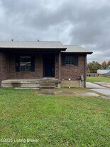 1705 Cliff Ridge Ct in Elizabethtown, KY - Building Photo