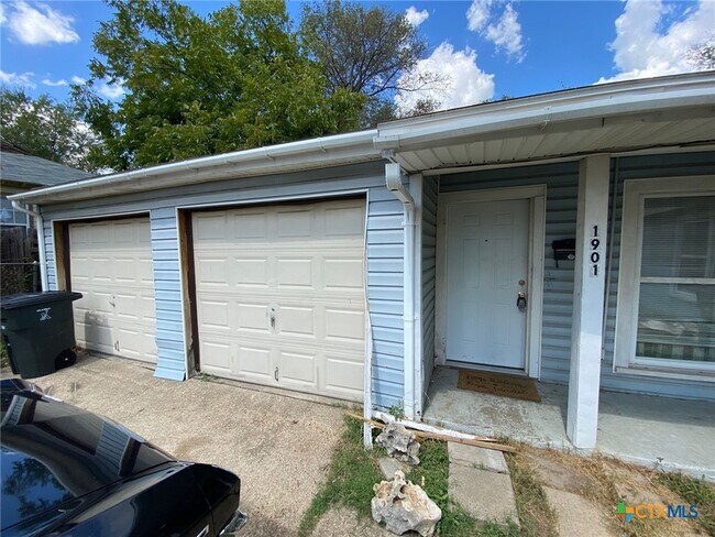 1901 Poage Ave in Killeen, TX - Building Photo - Building Photo