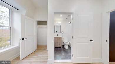 810 N Holly St-Unit -3 in Philadelphia, PA - Building Photo - Building Photo