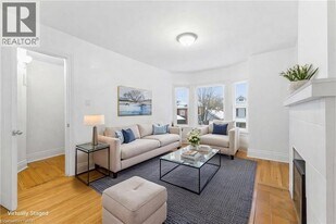 180 Emerald St S in Hamilton, ON - Building Photo