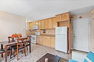 1400 5th St in North Bergen, NJ - Building Photo - Building Photo
